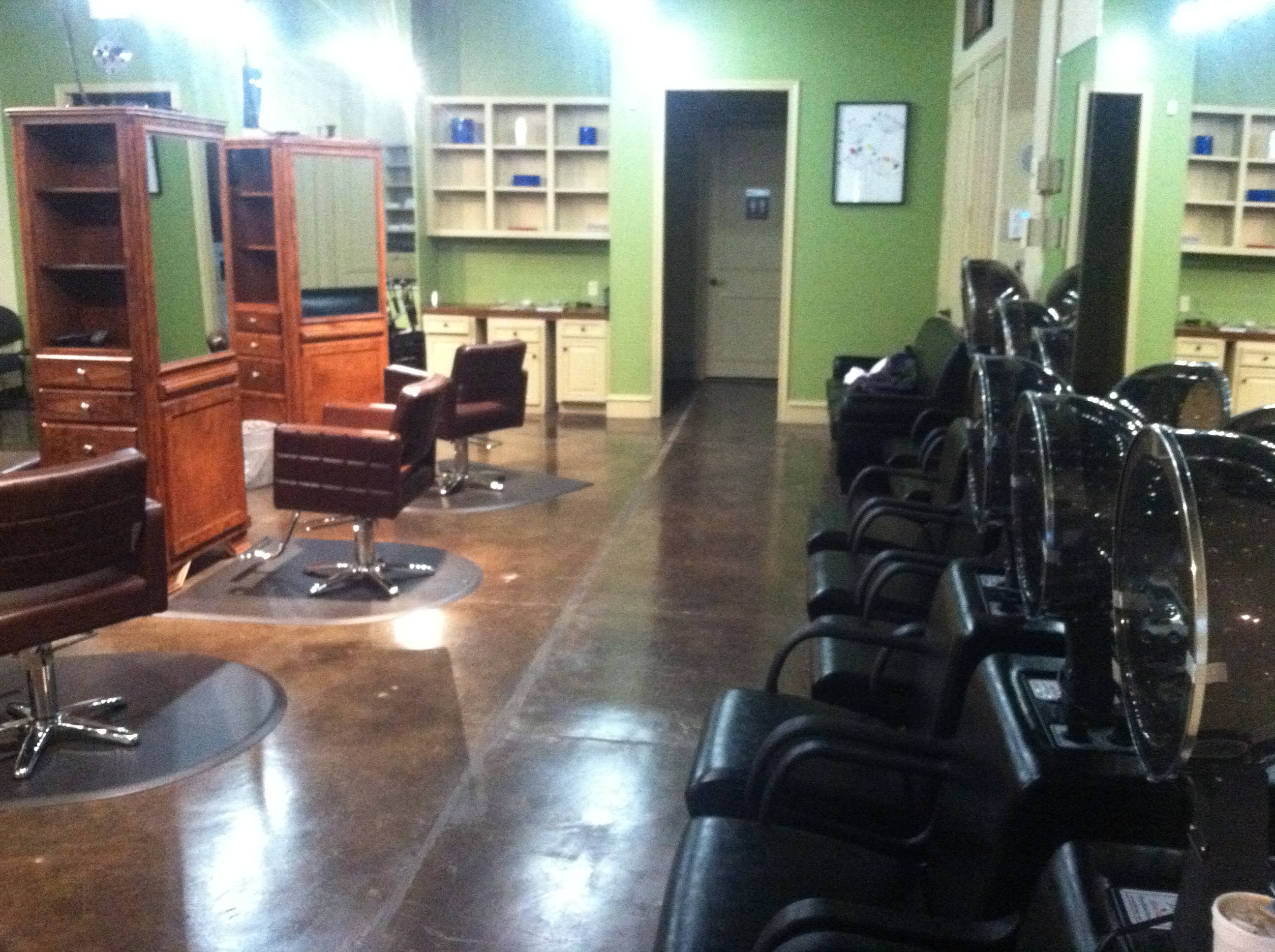 cutz and styles salon